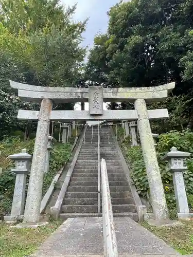 白髭神社の鳥居