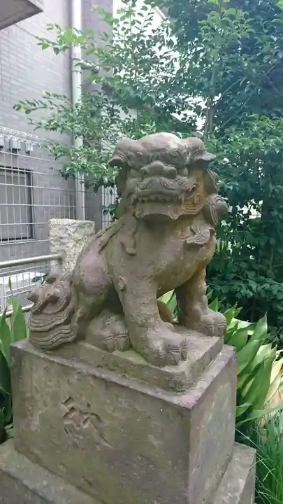 厳島神社の狛犬