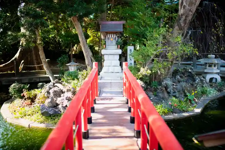 相模国総社六所神社の末社・摂社