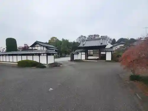 實相院の山門・神門