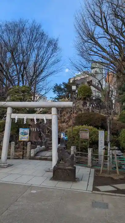 鳩森八幡神社(東京都)