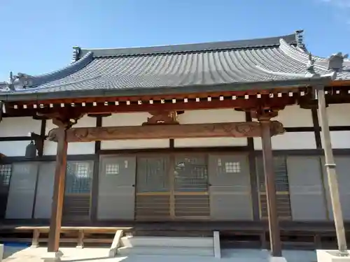 宝珠寺の本殿・本堂
