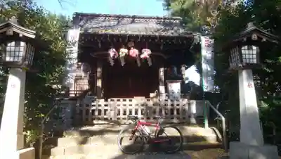 長崎神社の本殿・本堂