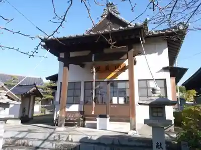 子安地蔵堂の本殿・本堂