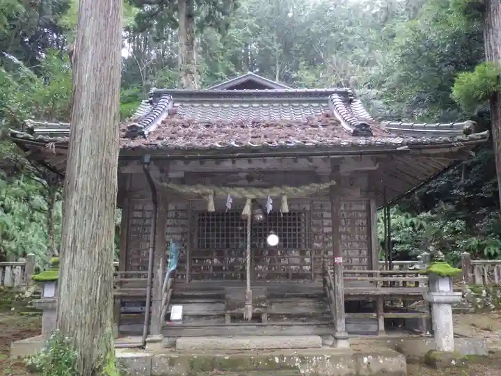 倭文神社の本殿・本堂