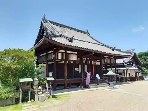 如願寺の本殿