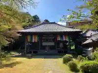 神童寺の本殿・本堂