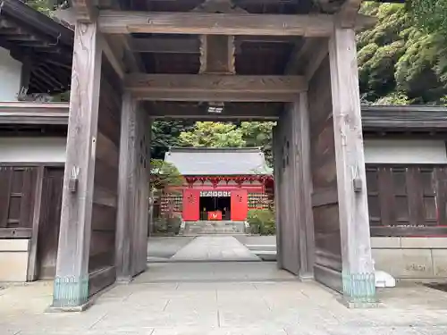 荏柄天神社の山門・神門