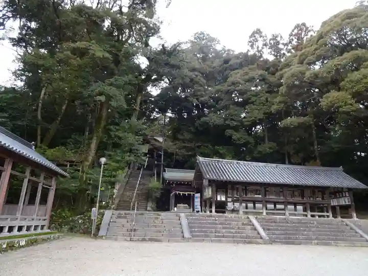 往馬坐伊古麻都比古神社のその他建物