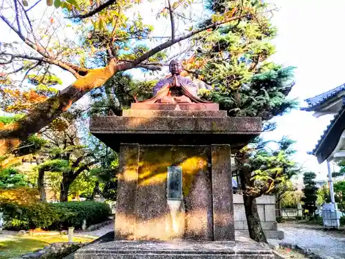 常楽寺の像