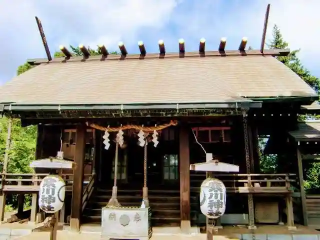 寒川神社の本殿・本堂