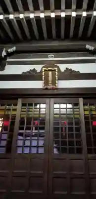 綾瀬稲荷神社の本殿・本堂