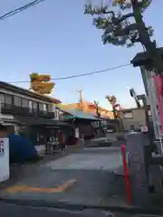 久富稲荷神社の建物その他