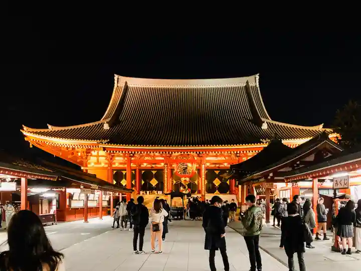 浅草寺の本殿・本堂