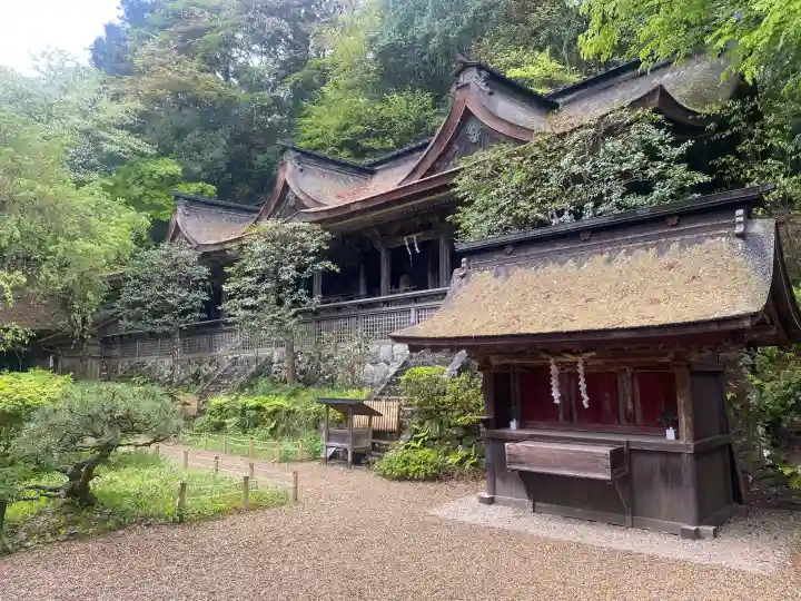 吉野水分神社(吉野町)の{uncategorized: "未分類", other: "その他", undefined: "問題あり", building: "その他建物", grave: "お墓", sacred_gate: "鳥居", guardian: "狛犬", statue: "像", buddha: "仏像", history: "歴史", nature: "自然", garden: "庭園", animal: "動物", pagoda: "塔", temizu: "手水舎", mountain_gate: "山門・神門", sanctuary: "本殿・本堂", subordinate: "末社・摂社", art: "芸術", scenery: "景色", jizo: "地蔵", ema: "絵馬", goshuin: "御朱印", omikuji: "おみくじ", items: "授与品その他", amulet: "お守り", goshuincho: "御朱印帳", eats: "食事", festival: "お祭り", votive_dance: "神楽", shichigosan: "七五三参", wedding: "結婚式", experience: "体験その他", initially: "初詣", around: "周辺", anti_infection: "感染症対策"}