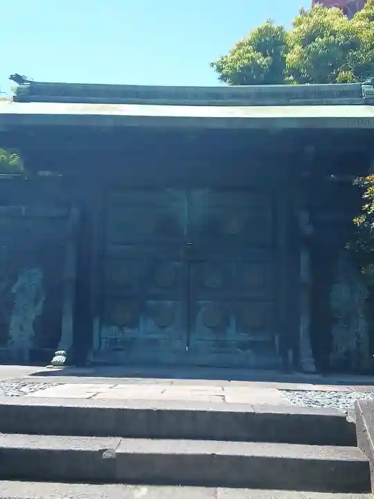 増上寺の{uncategorized: "未分類", other: "その他", undefined: "問題あり", building: "その他建物", grave: "お墓", sacred_gate: "鳥居", guardian: "狛犬", statue: "像", buddha: "仏像", history: "歴史", nature: "自然", garden: "庭園", animal: "動物", pagoda: "塔", temizu: "手水舎", mountain_gate: "山門・神門", sanctuary: "本殿・本堂", subordinate: "末社・摂社", art: "芸術", scenery: "景色", jizo: "地蔵", ema: "絵馬", goshuin: "御朱印", omikuji: "おみくじ", items: "授与品その他", amulet: "お守り", goshuincho: "御朱印帳", eats: "食事", festival: "お祭り", votive_dance: "神楽", shichigosan: "七五三参", wedding: "結婚式", experience: "体験その他", initially: "初詣", around: "周辺", anti_infection: "感染症対策"}