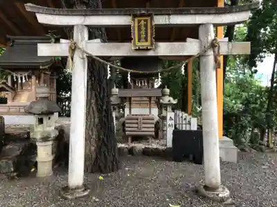 金神社の末社・摂社