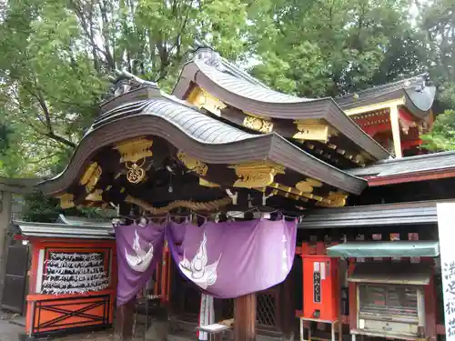 満足稲荷神社の本殿・本堂