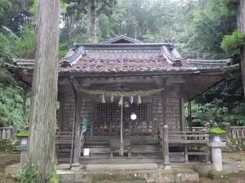 倭文神社の本殿・本堂