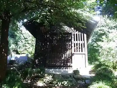 岩之上堂のその他建物