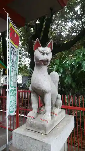 笠䅣稲荷神社の狛犬