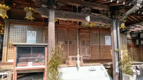 日輪寺の本殿・本堂