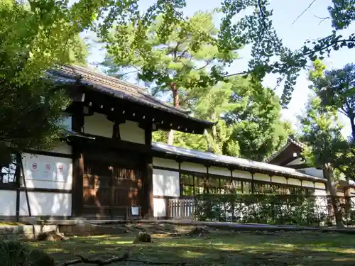 総持寺の山門・神門