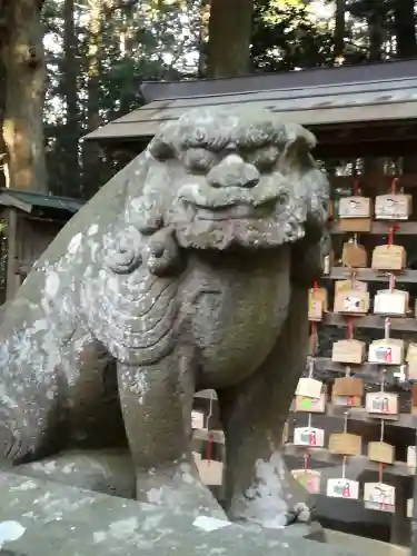 間々田八幡宮の狛犬