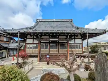 安樂寺の本殿・本堂