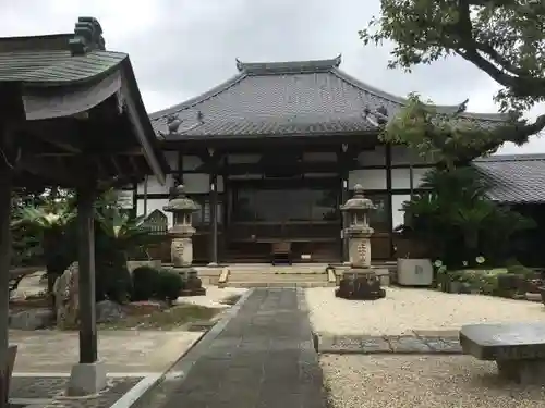 傳宗院の本殿・本堂