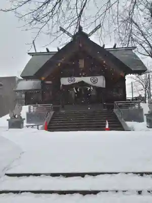 信濃神社の本殿・本堂
