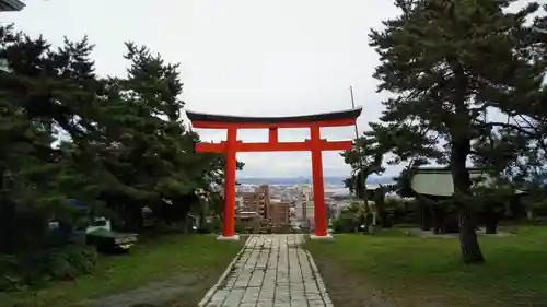 函館護國神社の鳥居