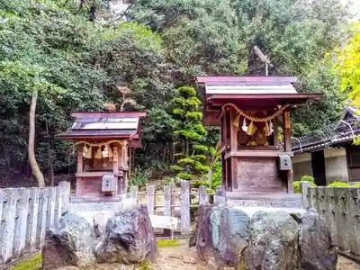 諏訪社（相原郷諏訪社）の末社・摂社