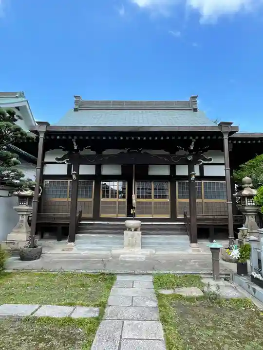 させん堂不動寺の本殿・本堂