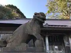 東宮神社の狛犬