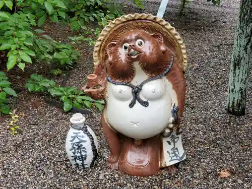 天孫神社の建物その他