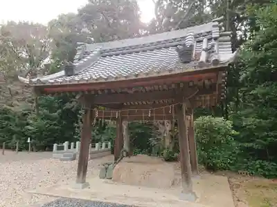 大日孁貴社の手水舎