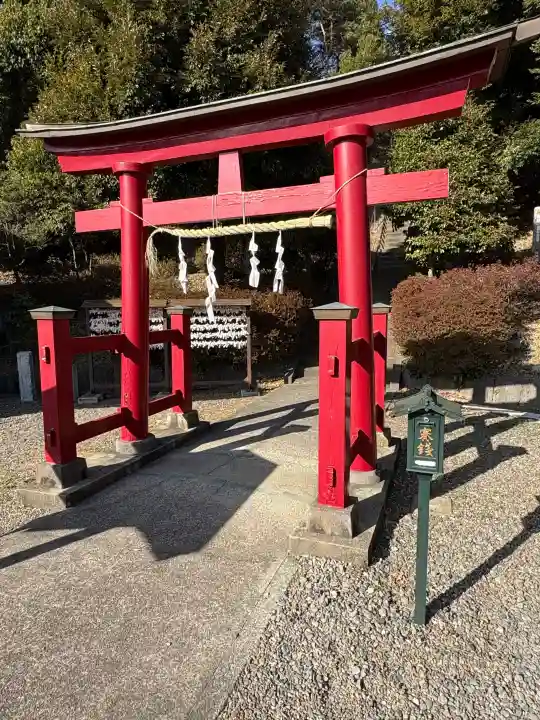 白山神社の{uncategorized: "未分類", other: "その他", undefined: "問題あり", building: "その他建物", grave: "お墓", sacred_gate: "鳥居", guardian: "狛犬", statue: "像", buddha: "仏像", history: "歴史", nature: "自然", garden: "庭園", animal: "動物", pagoda: "塔", temizu: "手水舎", mountain_gate: "山門・神門", sanctuary: "本殿・本堂", subordinate: "末社・摂社", art: "芸術", scenery: "景色", jizo: "地蔵", ema: "絵馬", goshuin: "御朱印", omikuji: "おみくじ", items: "授与品その他", amulet: "お守り", goshuincho: "御朱印帳", eats: "食事", festival: "お祭り", votive_dance: "神楽", shichigosan: "七五三参", wedding: "結婚式", experience: "体験その他", initially: "初詣", around: "周辺", anti_infection: "感染症対策"}