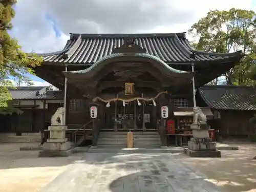 降松神社の本殿