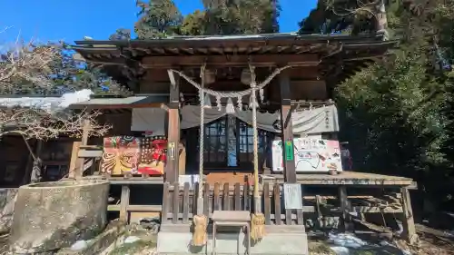 磐裂根裂神社の{uncategorized: "未分類", other: "その他", undefined: "問題あり", building: "その他建物", grave: "お墓", sacred_gate: "鳥居", guardian: "狛犬", statue: "像", buddha: "仏像", history: "歴史", nature: "自然", garden: "庭園", animal: "動物", pagoda: "塔", temizu: "手水舎", mountain_gate: "山門・神門", sanctuary: "本殿・本堂", subordinate: "末社・摂社", art: "芸術", scenery: "景色", jizo: "地蔵", ema: "絵馬", goshuin: "御朱印", omikuji: "おみくじ", items: "授与品その他", amulet: "お守り", goshuincho: "御朱印帳", eats: "食事", festival: "お祭り", votive_dance: "神楽", shichigosan: "七五三参", wedding: "結婚式", experience: "体験その他", initially: "初詣", around: "周辺", anti_infection: "感染症対策"}