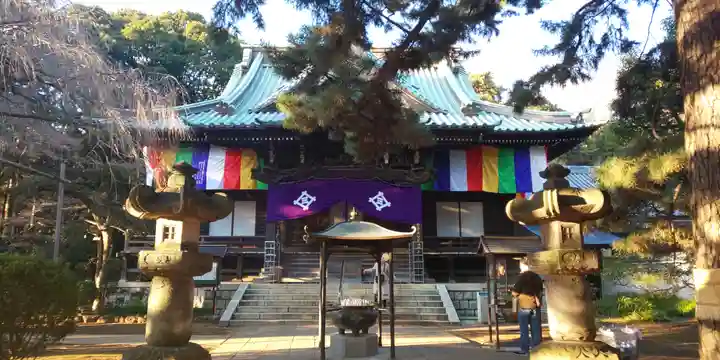 三寳寺の本殿・本堂
