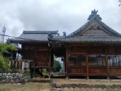 北野神社の{uncategorized: "未分類", other: "その他", undefined: "問題あり", building: "その他建物", grave: "お墓", sacred_gate: "鳥居", guardian: "狛犬", statue: "像", buddha: "仏像", history: "歴史", nature: "自然", garden: "庭園", animal: "動物", pagoda: "塔", temizu: "手水舎", mountain_gate: "山門・神門", sanctuary: "本殿・本堂", subordinate: "末社・摂社", art: "芸術", scenery: "景色", jizo: "地蔵", ema: "絵馬", goshuin: "御朱印", omikuji: "おみくじ", items: "授与品その他", amulet: "お守り", goshuincho: "御朱印帳", eats: "食事", festival: "お祭り", votive_dance: "神楽", shichigosan: "七五三参", wedding: "結婚式", experience: "体験その他", initially: "初詣", around: "周辺", anti_infection: "感染症対策"}