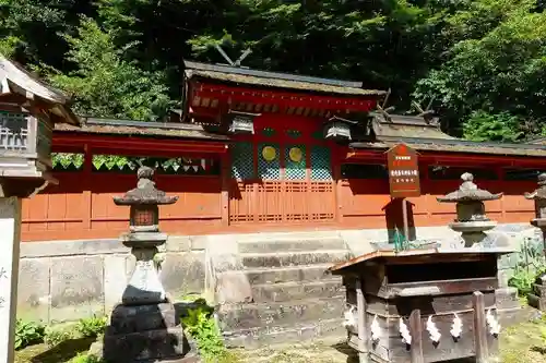 宇太水分神社の本殿