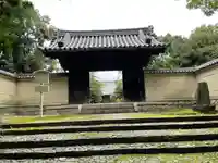 長母寺の山門・神門