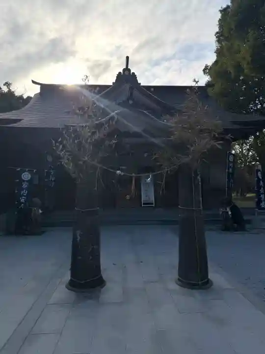 湊八坂神社の{uncategorized: "未分類", other: "その他", undefined: "問題あり", building: "その他建物", grave: "お墓", sacred_gate: "鳥居", guardian: "狛犬", statue: "像", buddha: "仏像", history: "歴史", nature: "自然", garden: "庭園", animal: "動物", pagoda: "塔", temizu: "手水舎", mountain_gate: "山門・神門", sanctuary: "本殿・本堂", subordinate: "末社・摂社", art: "芸術", scenery: "景色", jizo: "地蔵", ema: "絵馬", goshuin: "御朱印", omikuji: "おみくじ", items: "授与品その他", amulet: "お守り", goshuincho: "御朱印帳", eats: "食事", festival: "お祭り", votive_dance: "神楽", shichigosan: "七五三参", wedding: "結婚式", experience: "体験その他", initially: "初詣", around: "周辺", anti_infection: "感染症対策"}