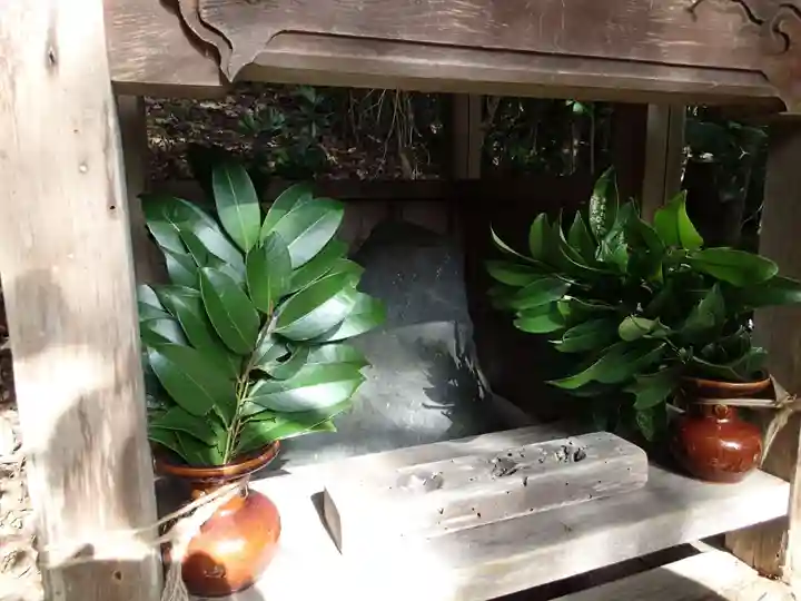 御櫛神社の末社・摂社