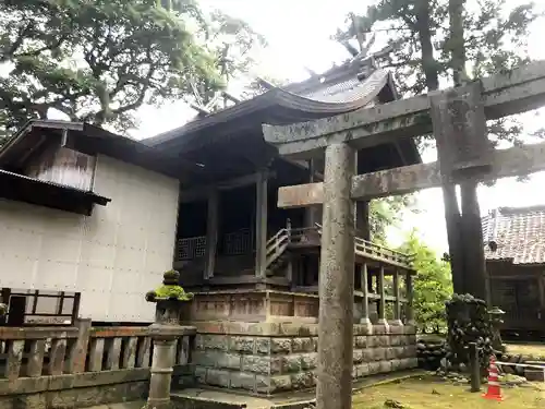 天山神社の鳥居