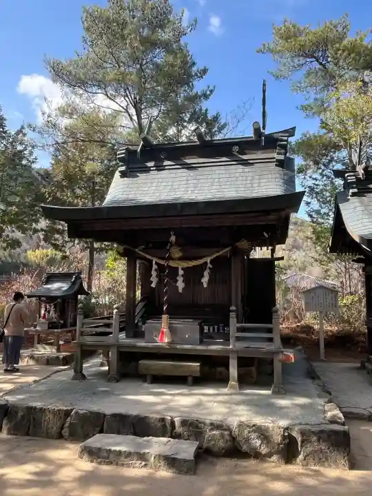 大成龍神社の{uncategorized: "未分類", other: "その他", undefined: "問題あり", building: "その他建物", grave: "お墓", sacred_gate: "鳥居", guardian: "狛犬", statue: "像", buddha: "仏像", history: "歴史", nature: "自然", garden: "庭園", animal: "動物", pagoda: "塔", temizu: "手水舎", mountain_gate: "山門・神門", sanctuary: "本殿・本堂", subordinate: "末社・摂社", art: "芸術", scenery: "景色", jizo: "地蔵", ema: "絵馬", goshuin: "御朱印", omikuji: "おみくじ", items: "授与品その他", amulet: "お守り", goshuincho: "御朱印帳", eats: "食事", festival: "お祭り", votive_dance: "神楽", shichigosan: "七五三参", wedding: "結婚式", experience: "体験その他", initially: "初詣", around: "周辺", anti_infection: "感染症対策"}