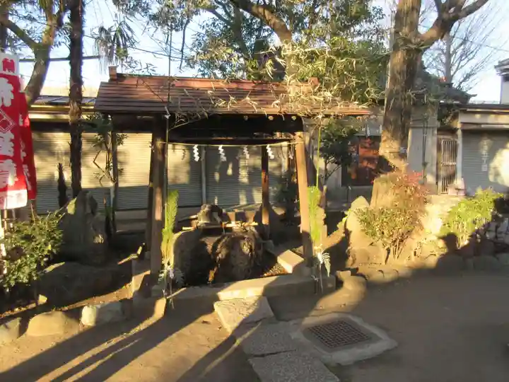 大川町氷川神社の手水舎