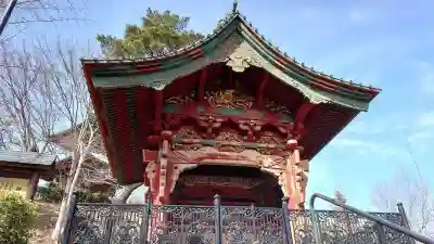 狭山山不動寺の山門・神門